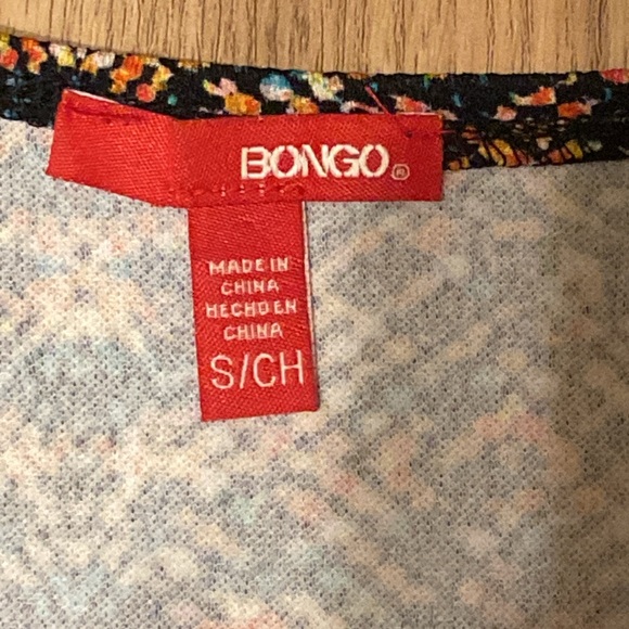 NWOT Bodycon dress w/working zippers from shoulder to hem. P2P stretches to 18” - Picture 4 of 9